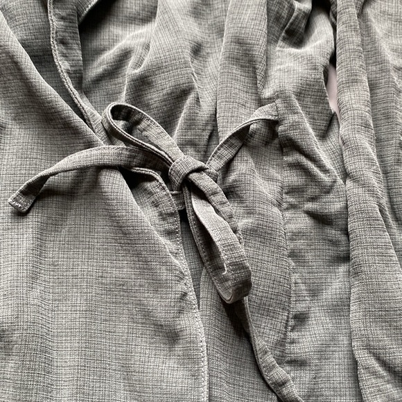 Tommy Bahama Silk Women Size L Green Wrap Jacket - Picture 4 of 6